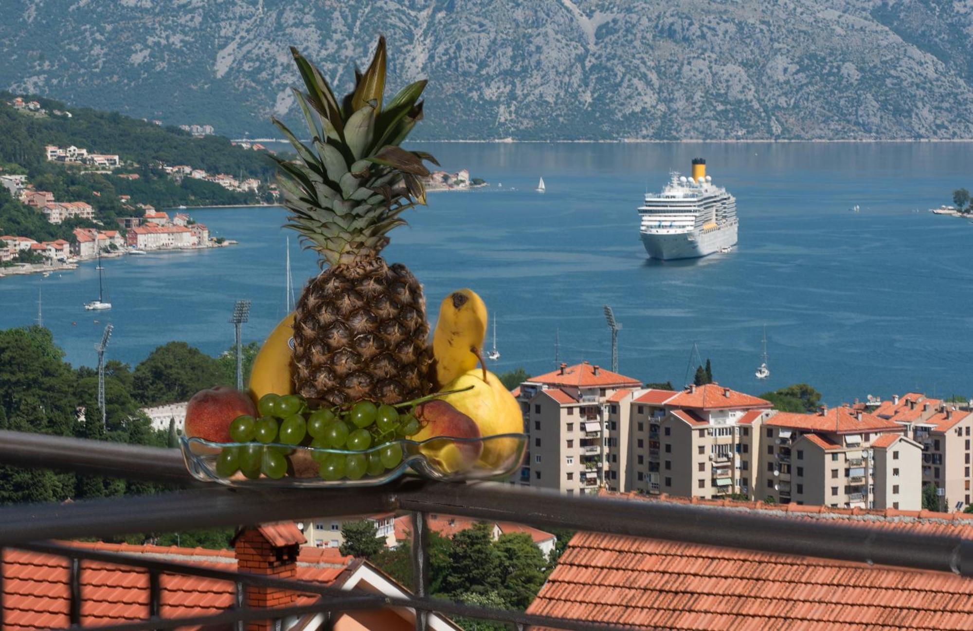 Kasi Apartments Kotor Exterior photo